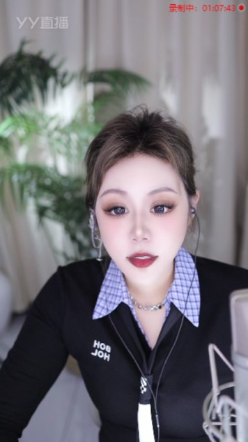 腿精！QJY撸铁后再次惊呆粉丝！