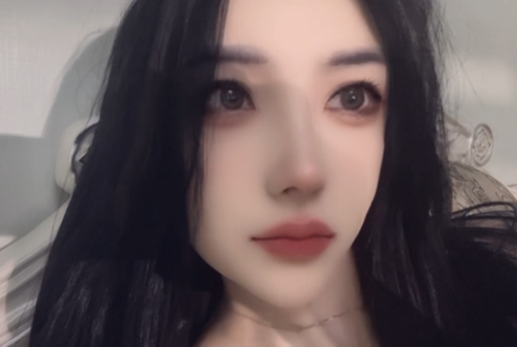 睿廷大黑马，135万首日高票战洛瑶