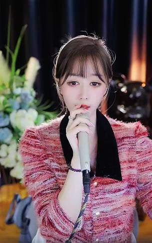 凌雲哥出手，她成最强电母