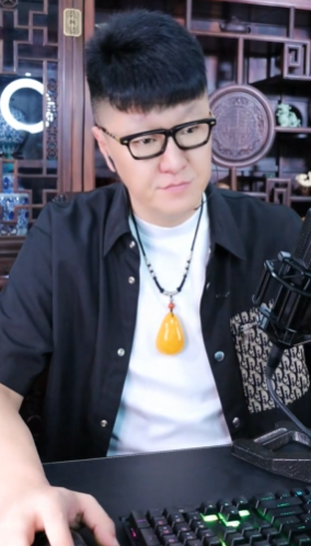 签约67也正常播，大佛预估能年赚百万
