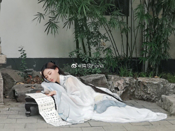 倾国倾城！小猫咪的江湖侠女写真
