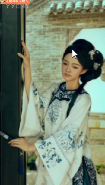 给粉丝发福利，小小呵拍古风写真！