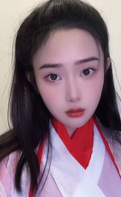杰哥女徒弟火速牵手文儿，签约速度太快