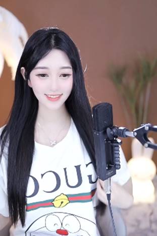 荣耀哥头像与昵称都改成她了