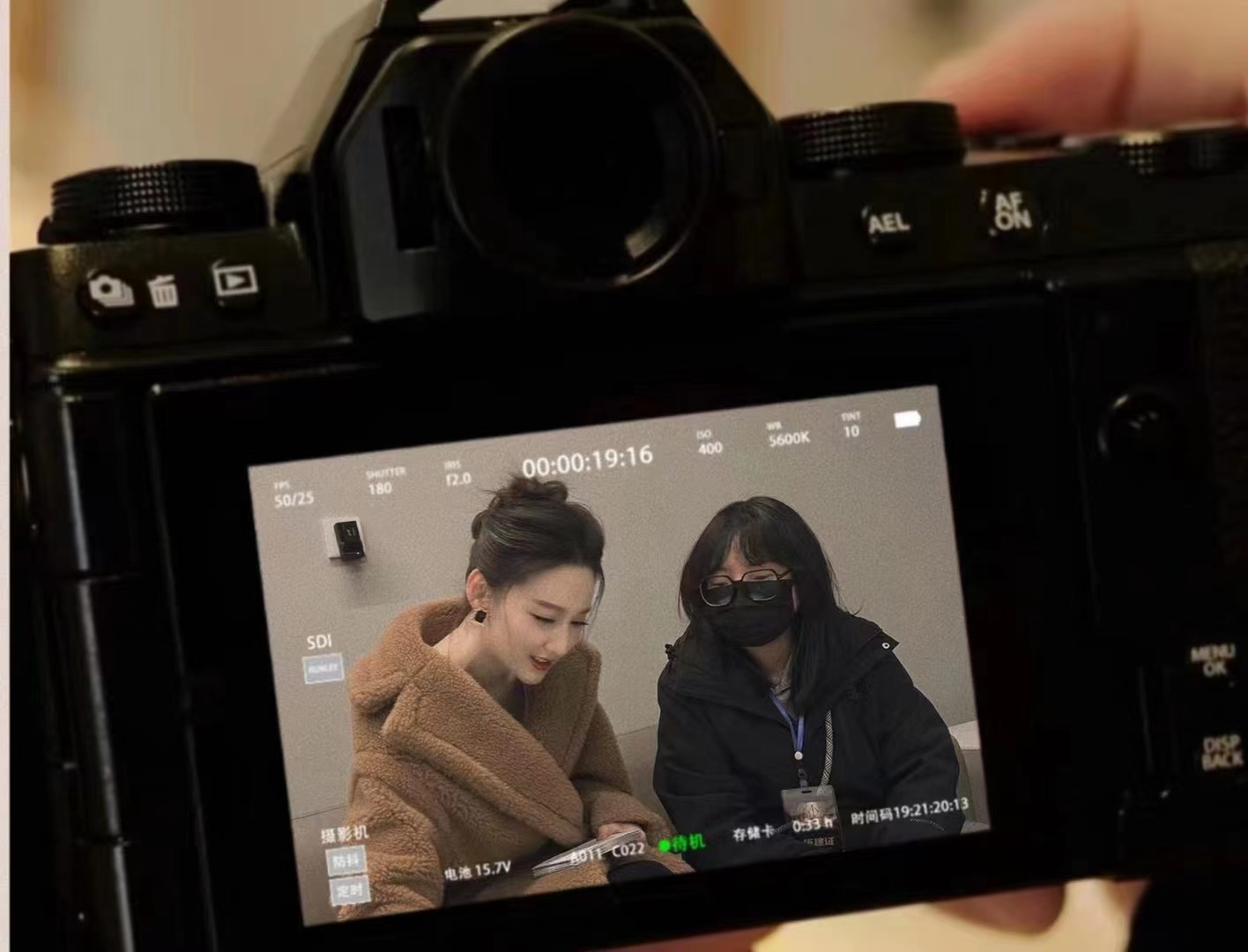 NONO超模身材，亮相年度主持！