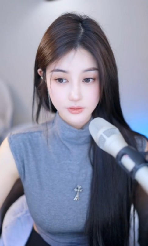 兰梦莎要把妹妹赶出家门？