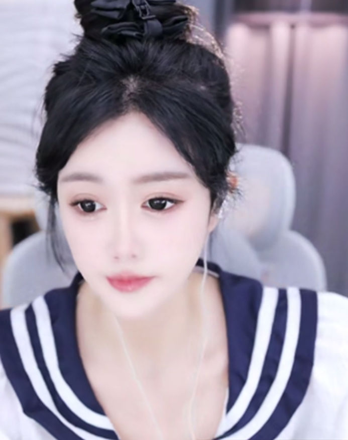 天晓出电母，这位美女一直实力强