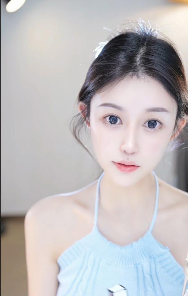 兰梦莎：我曾被手哥踢出直播间