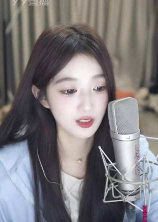 羊哥豪刷沈雨萱 30 万，绝对真爱