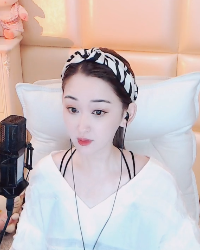 大美美最新美照，朝气十足！