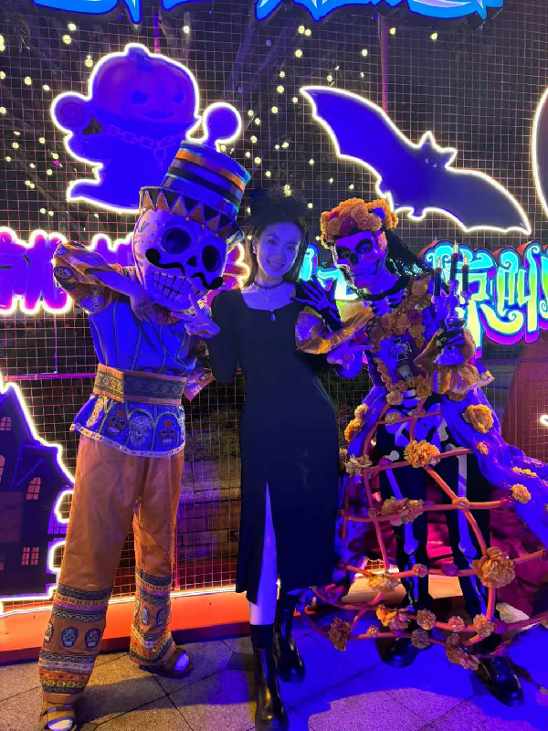 摇摇公主的万圣look，专业妆造！