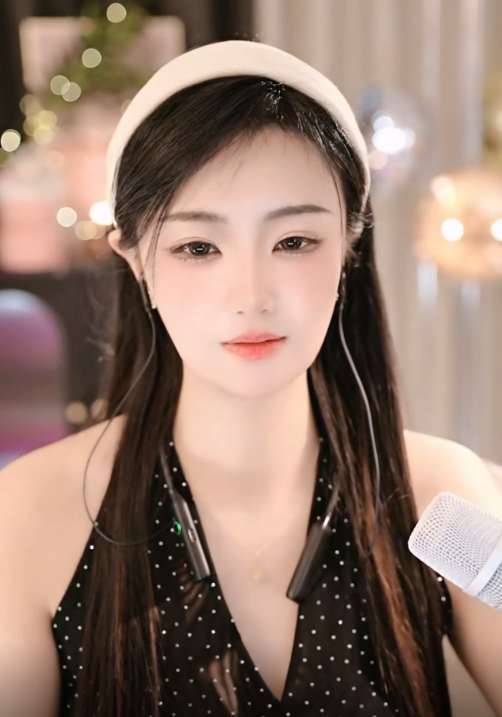 金汐迎来直播高光，收获第二个守护