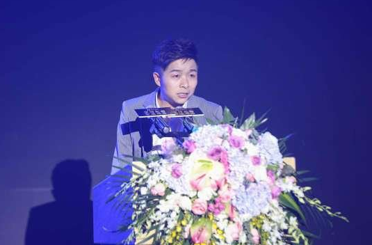 小耳朵签约舞帝？会长亲自回应