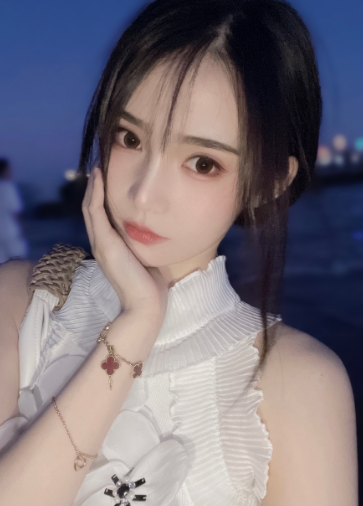 年度归来，她依旧电力十足！