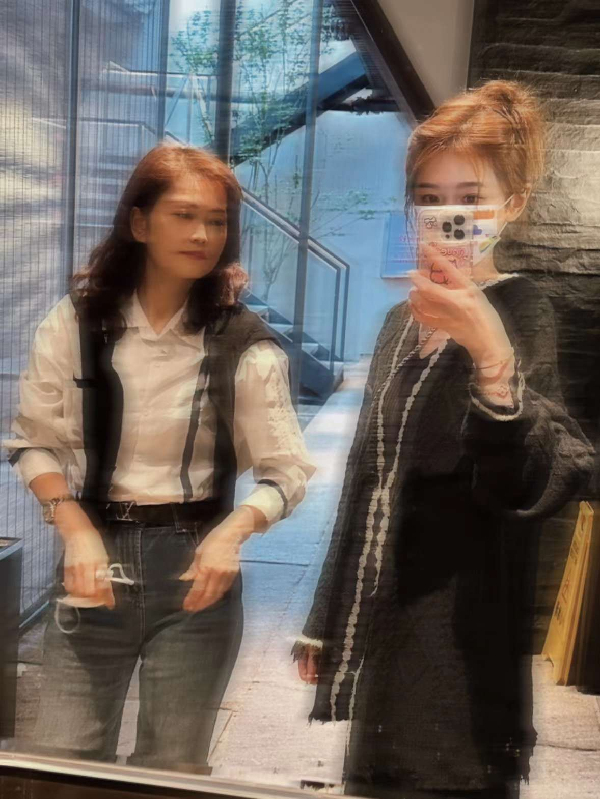 被妈妈支配的一天，微凉休一天