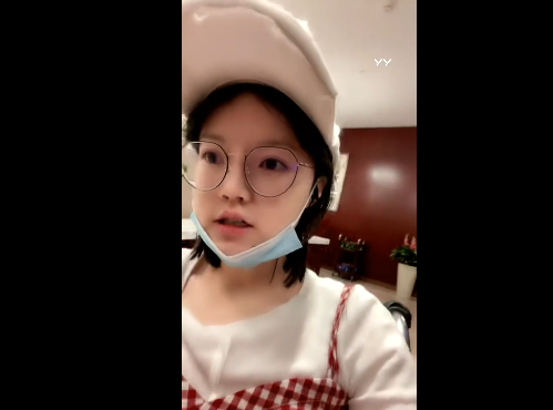 素颜女神饭思思，天生丽质美照