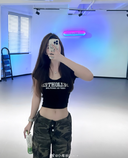 健身跳舞普拉提，小毒液喊话生活不摆烂