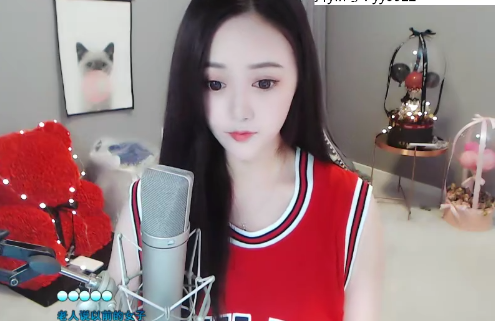 篮球少女洛瑶，给你初恋的感觉！