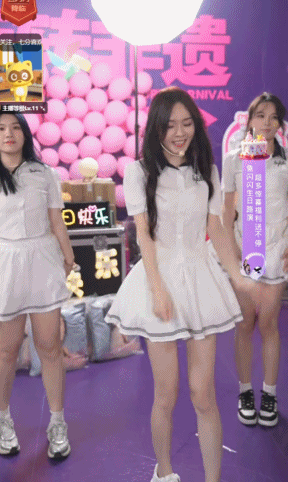 鱼闪闪生日路演，唱跳首秀！