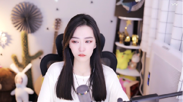 电母小海豚落泪半小时，怎么了？