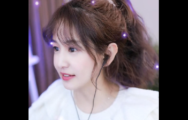 典典电起来了，顶起951流水