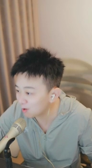 九情：小白龙违约也拉透，天天亏钱！