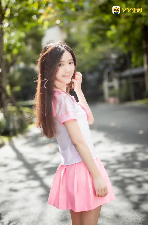 清纯靓丽，好声音话社小树儿