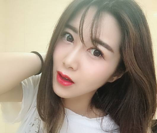 静静曝与丸子初识，因这位神豪