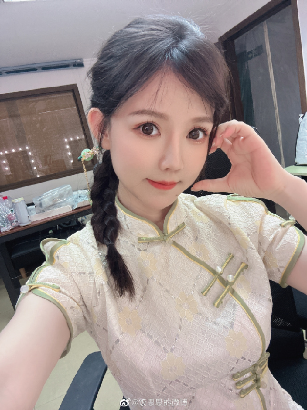 来了来了！饭思思高清颜值美照！