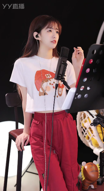 夹子看剑！小小呵下播前不舍神豪