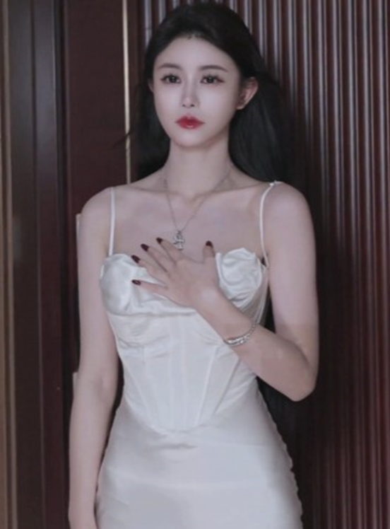 睿廷果真实力超强，兰梦莎一姐无疑！