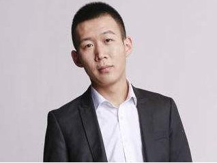 欢乐斗！小白龙礼让苏姗姗