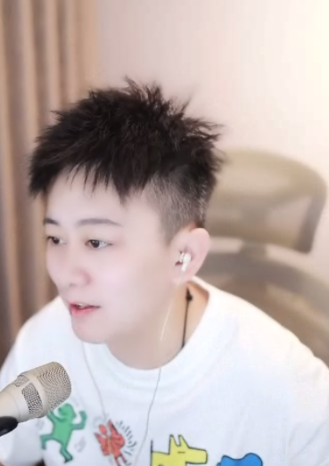 文儿能拿下饭思思吗？他揭秘签约难度