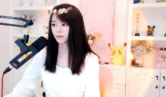 鹰团灰哥长文，玩YY只为感恩雨熙