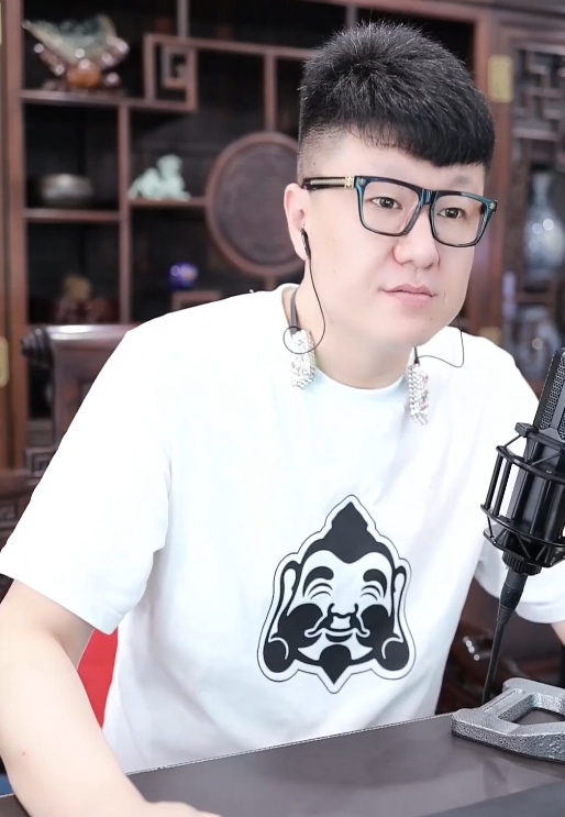 豪！大佛看好主播喊话：公会卖我