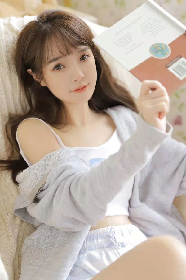 君宝晒出唯美写真，回归在即？