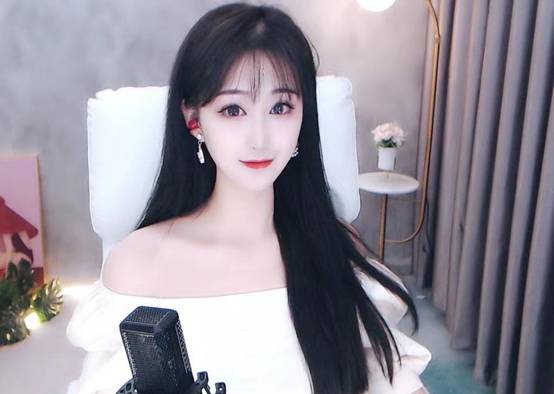 仙女下凡？这位新主播的颜值你觉得如何？