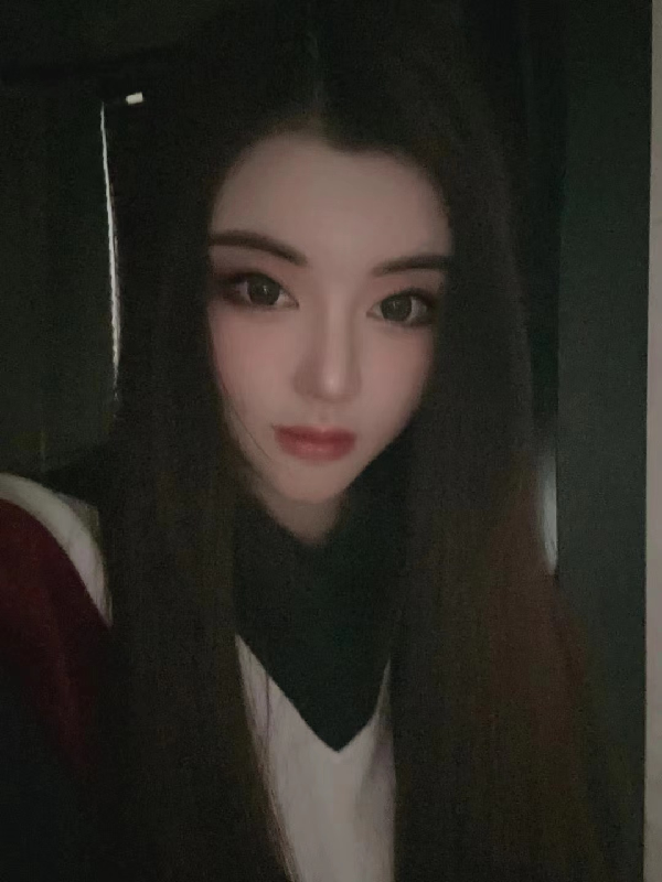 太幸福，女神夏恋爱后每天开心！