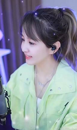 文儿谈心悦老板违约，他若走肯定得赔很多钱