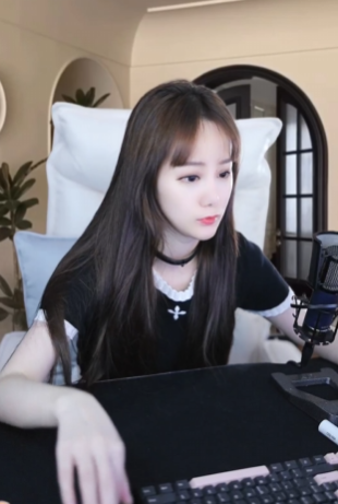 粉丝告白：我想跟樱桃结婚！