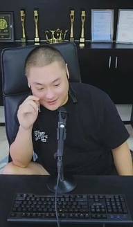 这几个月，探戈哥满脑子都是她