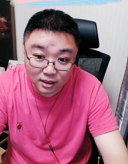 子龙哥拉黑所有主播