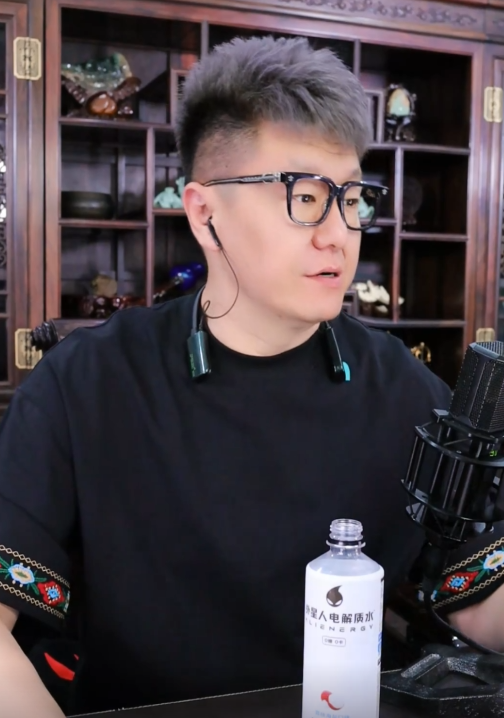 大佛谈老李出来后，或许无法开播