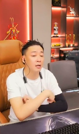 我可能是唯一让挺哥赔钱的！