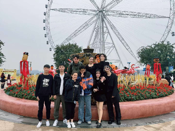 摇摇公主的万圣look，专业妆造！