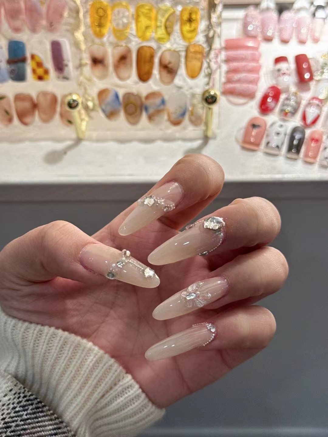 过年三件套齐全，囧囧丸回家过年！