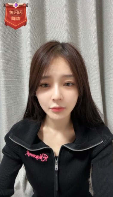 鱼闪闪一直“寡”，怀疑家里风水