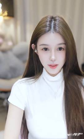 女歌、女脱打冒烟，大佛要鞠躬？