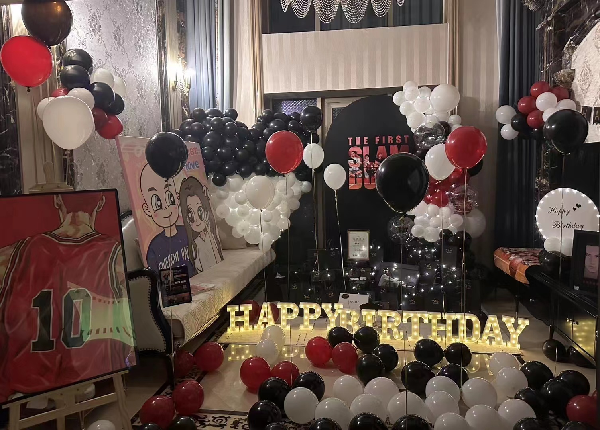 亲自做蛋糕，晓夏为探戈庆生！