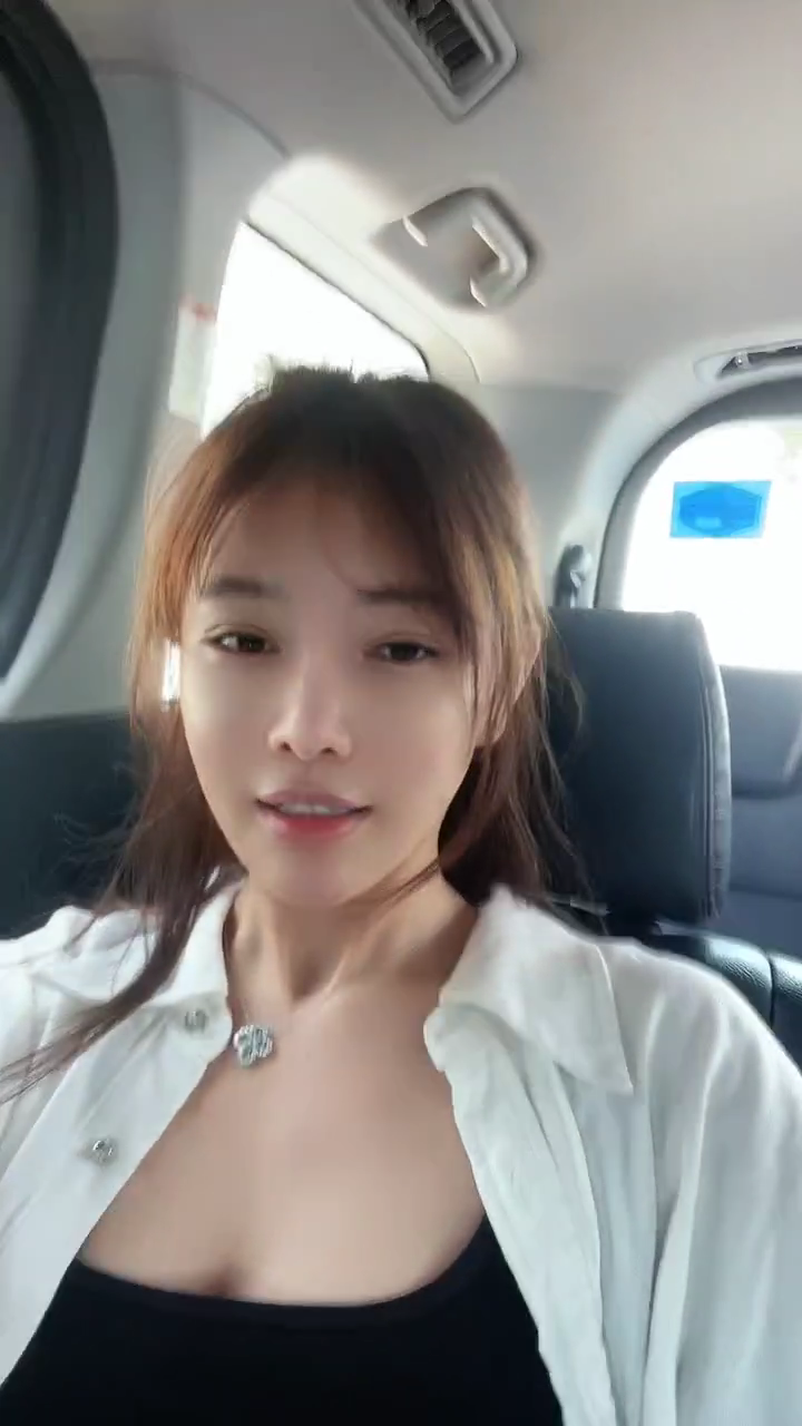 芮甜甜解释并未违约不怕起诉